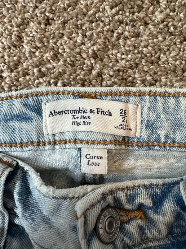Abercrombie Jeans - Image 3