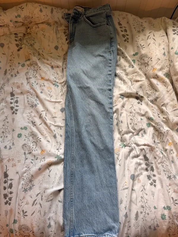 Abercrombie Jeans Mid- Rise Curve Love Straight - Image 2