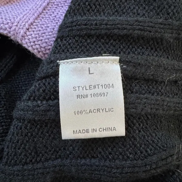 Sweet Rain Black & Lavender Striped Cropped V-Neck Pullover Sweater - Image 7