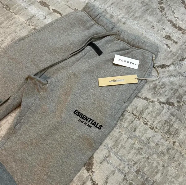Essential Dark Oatmeal Fear of God Hoodie and sweatpants X small - Image 3