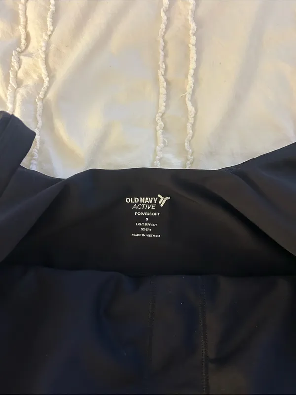 Old Navy Active Black padded tank - Image 2