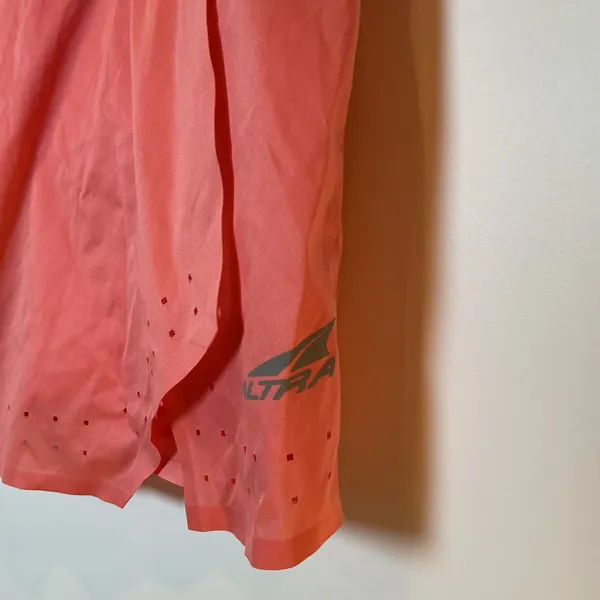 Altra Running Skort Coral Pink Built-in Liner Zipper Pocket Size S - Image 7