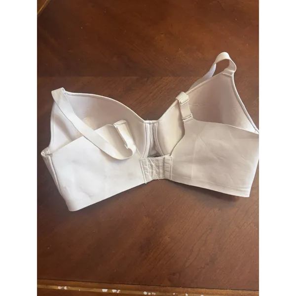 Bali Women's Coolest Smoothing Underwire T-Shirt Bra SIZE 38DD - Image 3