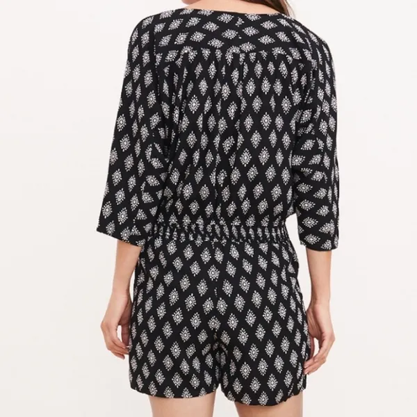 EUC Garnet Hill Shorts Romper Black White Size XL - Image 2