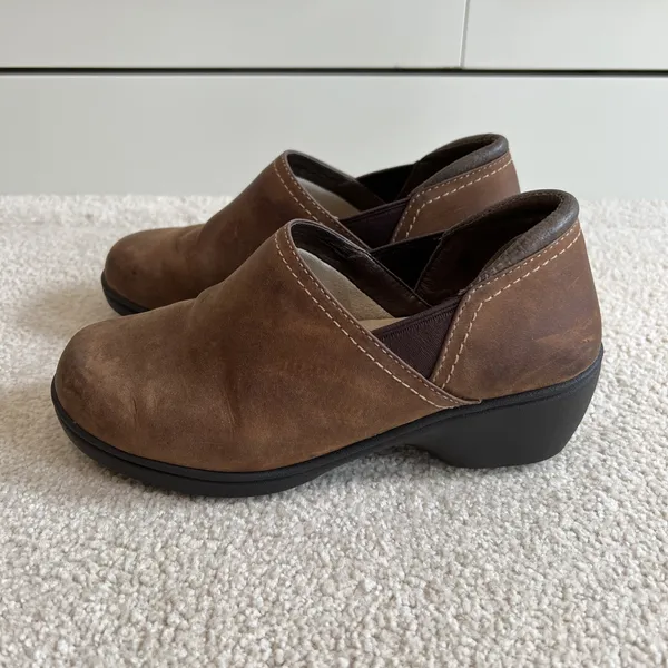 L.L.Bean Go Anywhere Clogs Brown‎ Nubuck Leather Casual Comfort Shoes Boho - Image 3