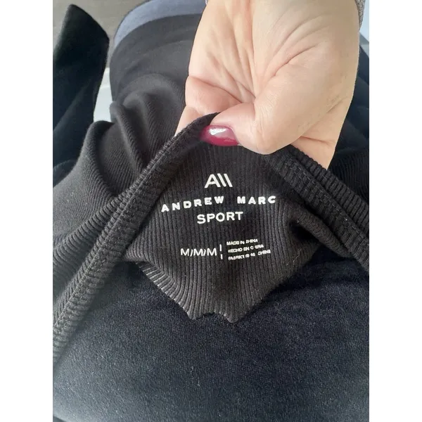 Andrew Marc Sport Women's Black Ribbed Twist Front Crop Top M - Image 5