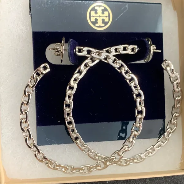 Tory Burch TB Dangle Hoop Earrings Silver Colored Bohemian Retro Brand New - Image 2