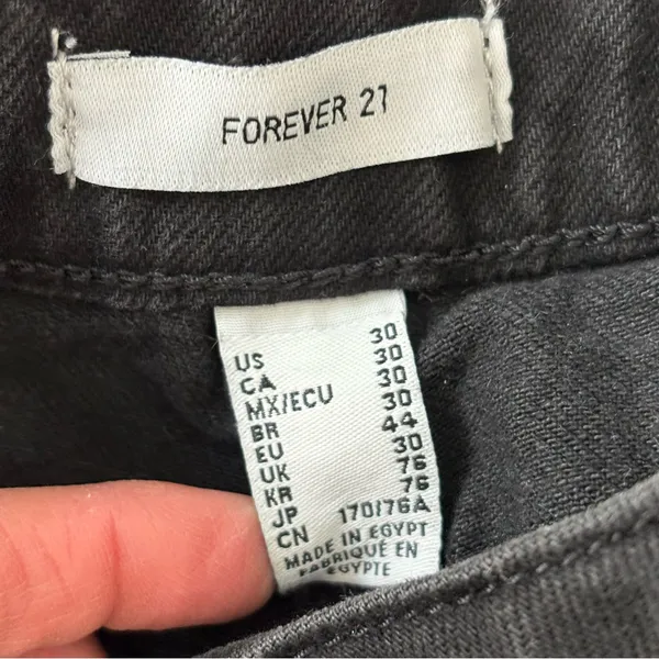 Forever 21 Black Women's Crop Wide Leg Jeans - Image 3