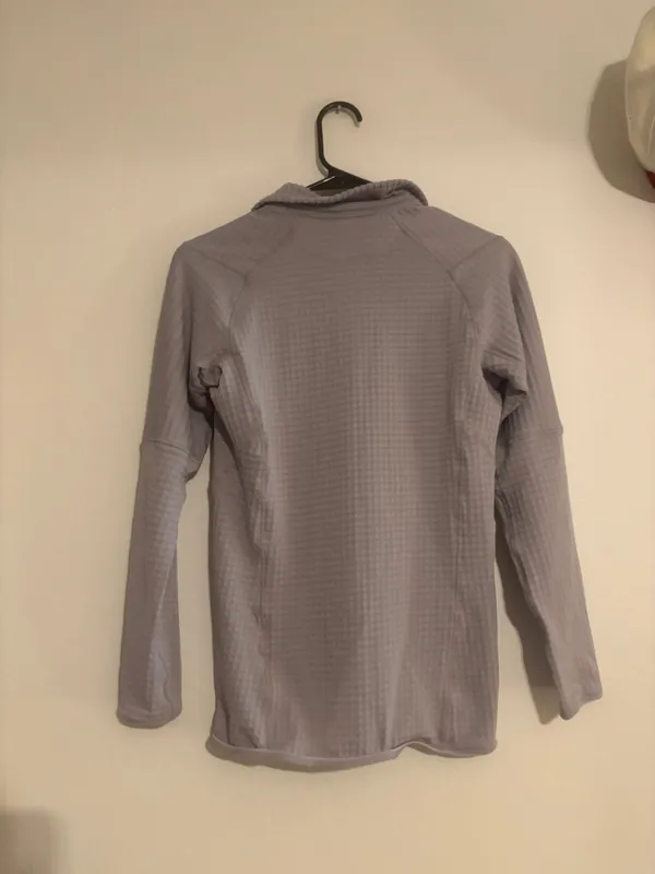 Patagonia 1/4-Zip Pullover Sweater - Image 6