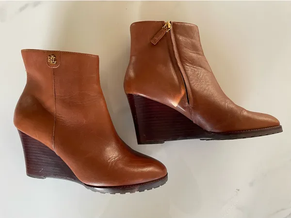 Lauren Ralph Lauren Shaley Calfskin Wedge Bootie Women's Size 8.5 B Brown - Image 2