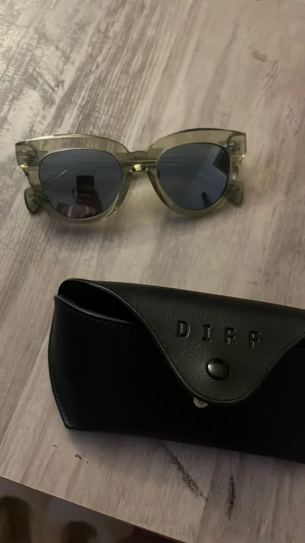 DIFF Blue Light Glasses - Image 3
