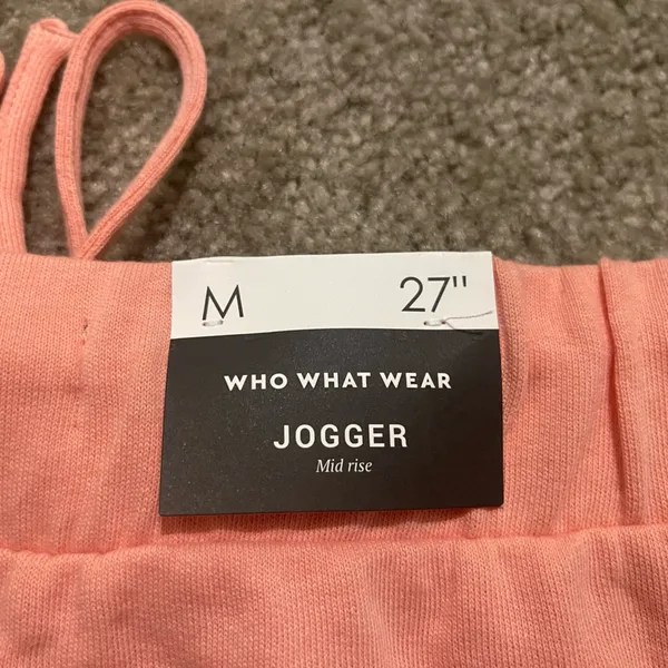 NWT Women’s Mid Rise Jogger Joggers Pants Coral Pink Size M - Image 8