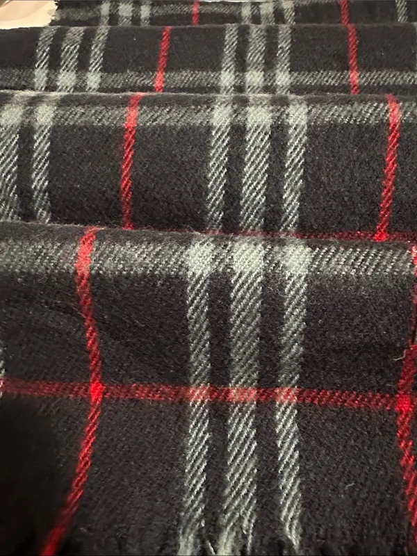 Burberry Vintage Plaid Wool Scarf Unisex - Image 3