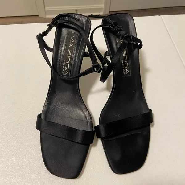 EUC | Via Spiga women’s strap‎ heels — size 7.5 - Image 2