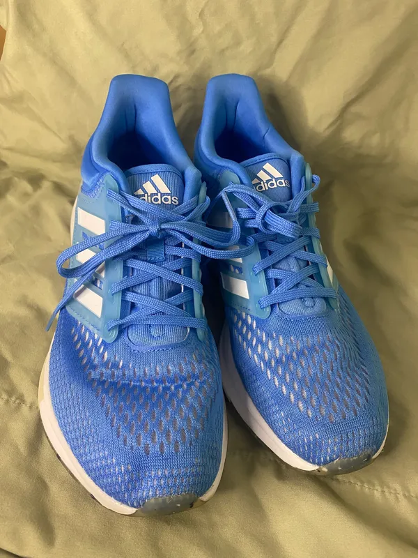 Adidas Womens Running Shoes Size 9 - Image 2