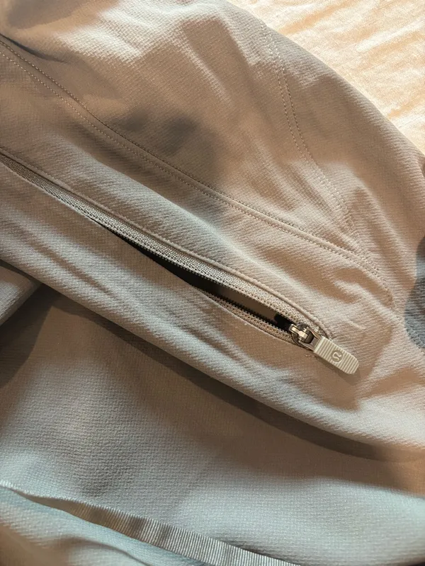 Lululemon license to train high rise‎ pant in nomad size 8 - Image 4