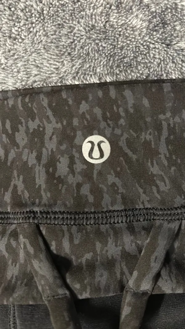 Lululemon bra - Image 5