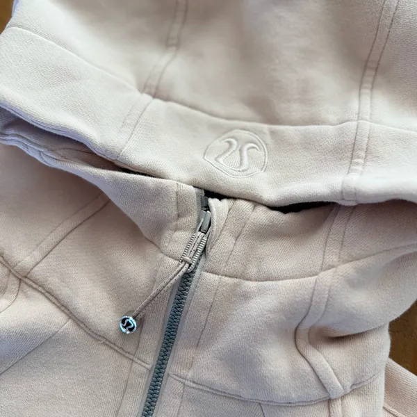 Lululemon Hoodie - Image 2
