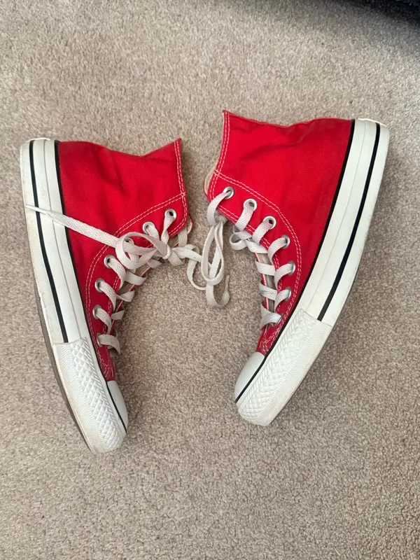 Converse Chuck Taylor All Star Red Hi Top Sneakers Size 6.5 - Image 2