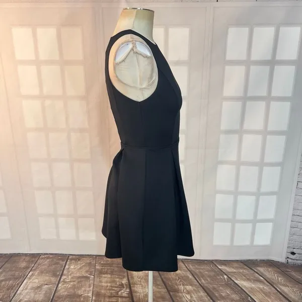 Abercrombie & Fitch Black Neoprene Cut Out Sleeveless Skater Mini Dress Size Med - Image 4