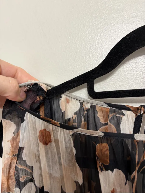 Abercrombie Black and Brown Fall Floral Sleeveless Midi Dress - Size S - Image 5