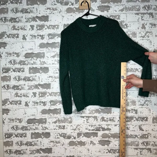 American Eagle | women knitted crewneck sweater oversized cropped - Image 4