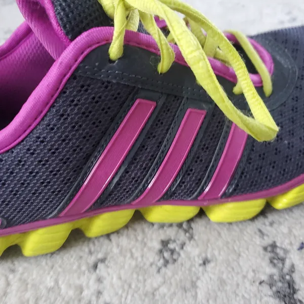Adidas athletic shoes size 9 in purple and green . Very lightweight and … - Image 2