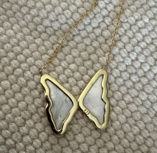 Butterfly Necklace Gold - Image 3