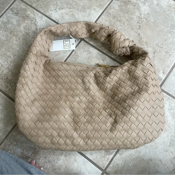 Urban Expression Ivory faux-Leather Bag NWT shoulder Tote NWT Hobo‎ Festival - Image 8