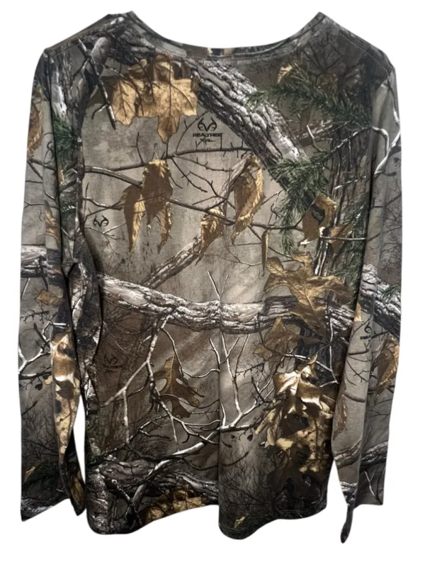 Realtree Camo V-Neck Long Sleeve Outdoor Hunting Shirt With Pink Trim - Image 4