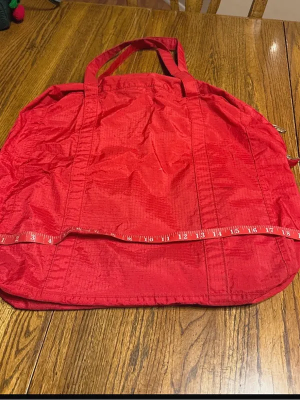 Baggallini Red Tote - Image 7