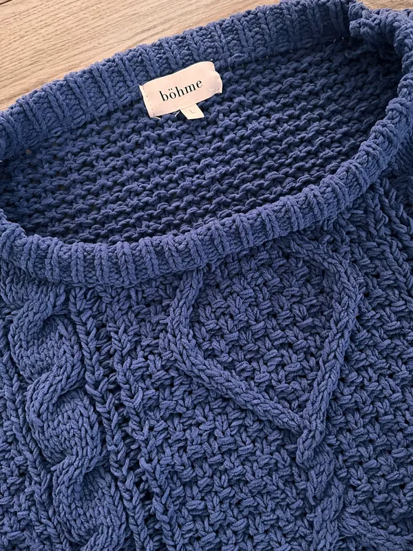 Bohme cable knit sweater size large - Image 3