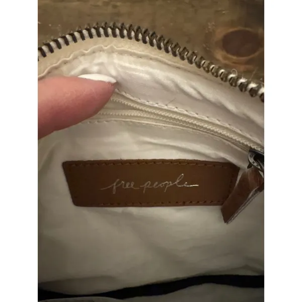 Free People Cowhide Leather Shoulder‎ Baguette Purse Brown White - Image 5