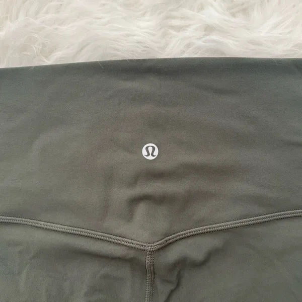 Lululemon Align High Rise Short 4" Army Green Size 10 - Image 8
