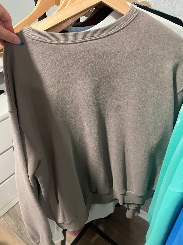 Hollister denver crewneck - Image 3