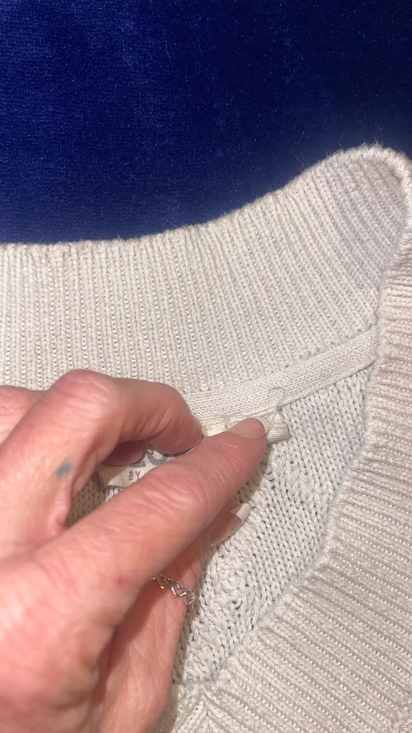 Eco Friendly Shirt / Sweater LARGE - Image 4