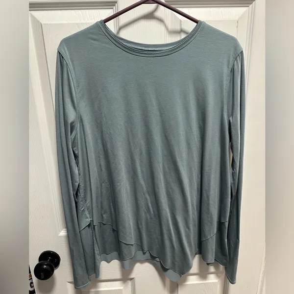 Lululemon Sweetest Day Long Sleeve *Tencel Blue Cast sz 12 - Image 5