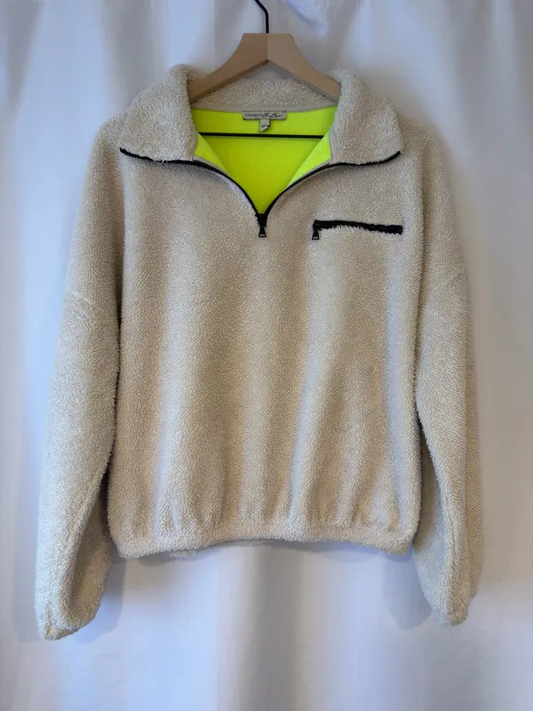 Express Quarter-Zip Pullover - Image 4
