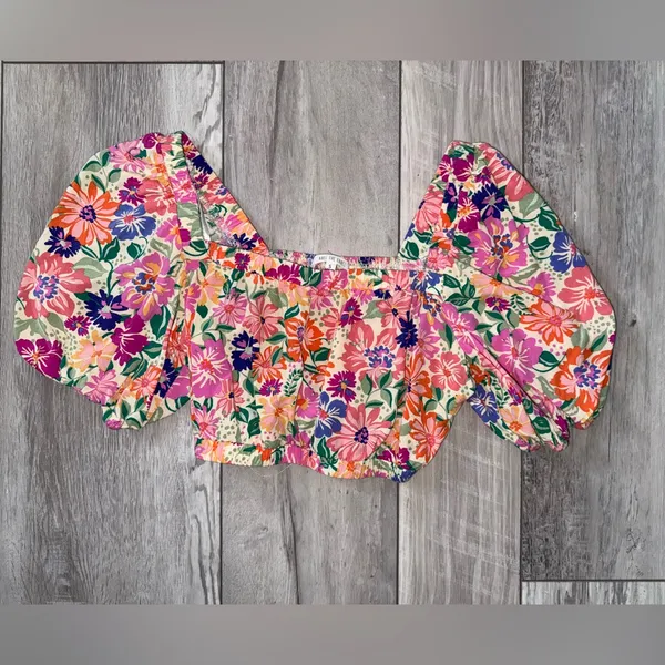 Anthropologie Abel the Label Floral Pink & Cream Puff sleeve crop size small - Image 4