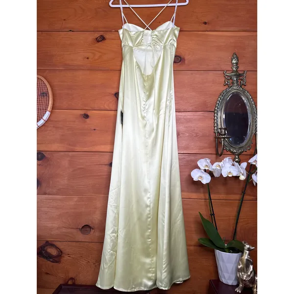 NWT Lulus Stunning Example Light Yellow Satin Backless Maxi Dress Bridesmaid M - Image 6