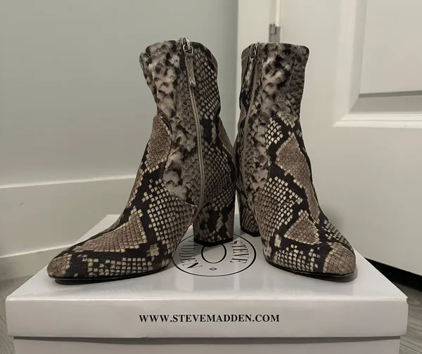 Steve Madden Boots - Image 2