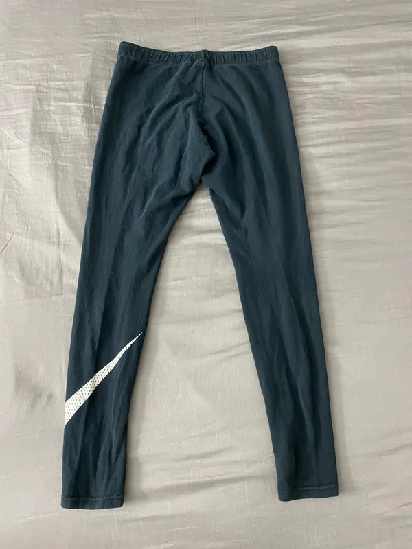 Nike Black Leggings - Image 4