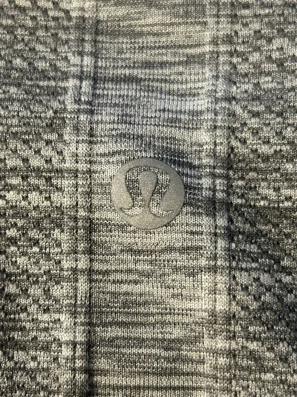 Lululemon Top Long Sleeve - Image 4
