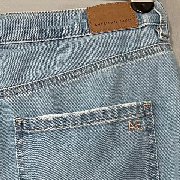 American Eagle Outfitters Mom Jeans Size 6 Light Wash Hemp Denim High Rise - Image 5
