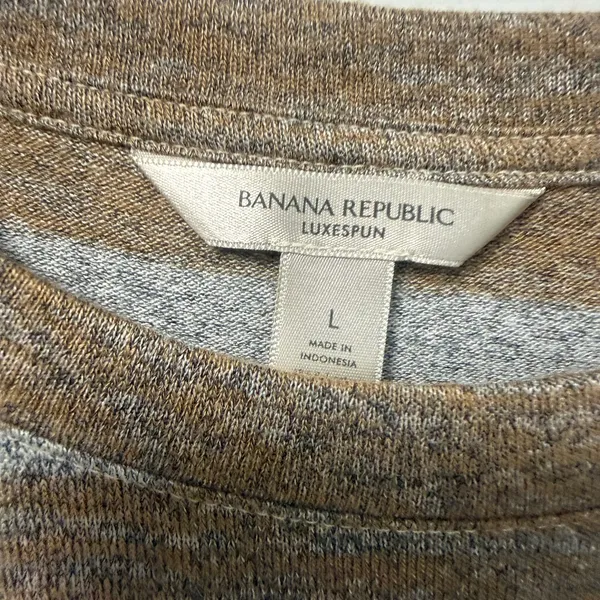 Banana Republic Men's Striped Crewneck Sweater - Brown, Gray, and Cream - Image 2