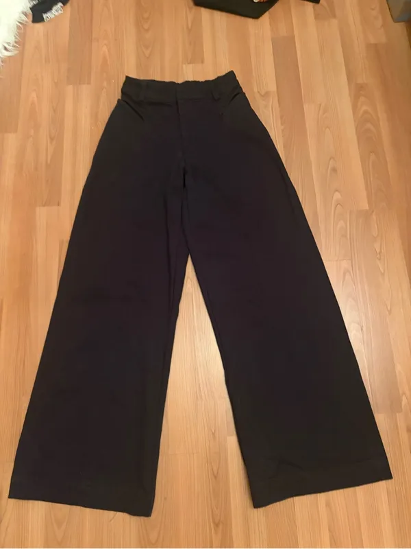 Alo Yoga Black High-Waist Risk Taker Trouser XS - Image 4