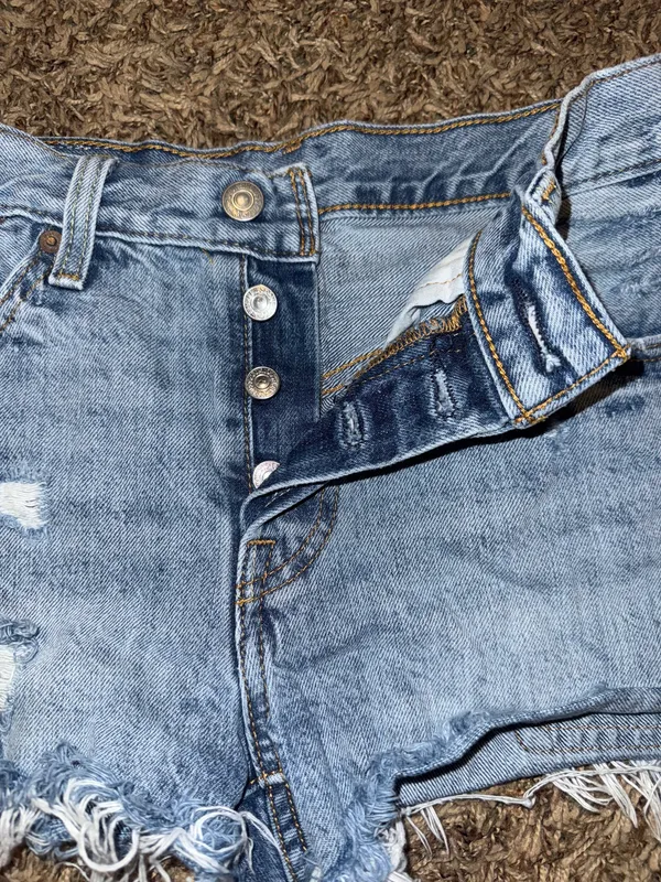 Levi’s 501 Shorts Denim - Image 2