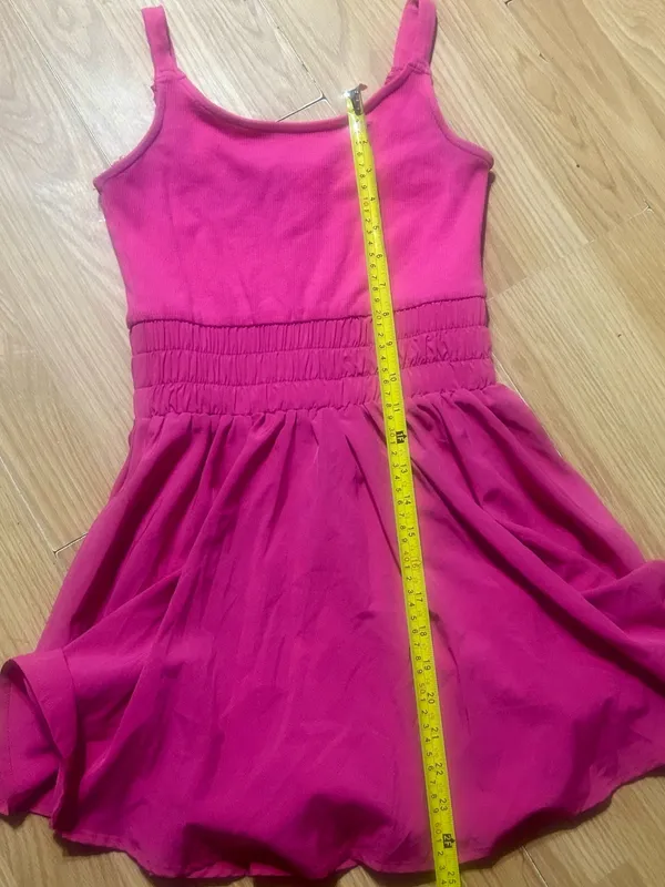 3/20 Size Small pink ladies athletic wear tennis dress(shorts) - Image 7
