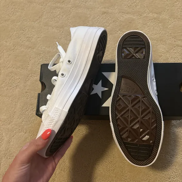 Brand new white converse - Image 3