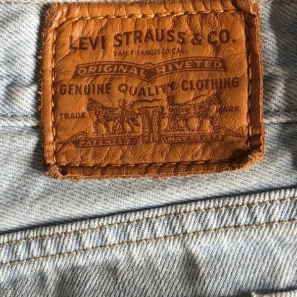 Levi's Wedgie Cut Off Jean Shorts Fray Hem - Image 9